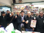 2012 12 31 Renato Pinto saluta i clienti storici 3