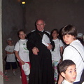 2006 L'abate Chianetta con i giovani del campus ( foto di Giovanni Carleo )
